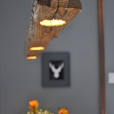 Lampa z belki drewnianej loft,industrial