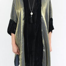 Vintage kimono z aksamitem