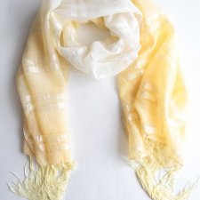 Cieniowany szal vintage ombre