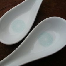 oriental spoons - porcelain spoons with floral design