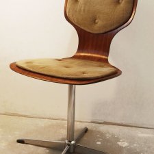 Krzesło obrotowe z lat 70.