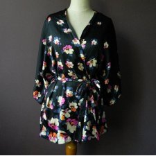 KIMONO KRÓTKI SZLAFROK JAPAN * L / XL KWIATY FUKSJA