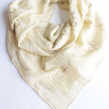 Haftowana chusta vintage kremowa