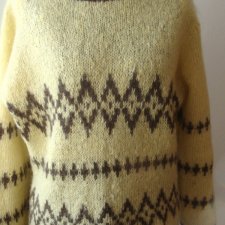 WYPRZEDAŻ !!!   SWETER MOHEROWY