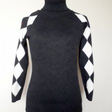 MORE & MORE - SWETER