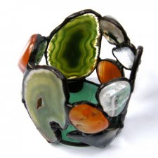 Świecznik z zielonymi agatami