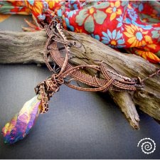 Kolia wire wrapping z ognistym metalicznym kwarcem