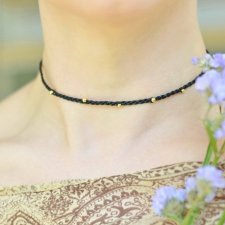 PLECIONY CHOKER ZE SKÓRY Z KULECZKAMI