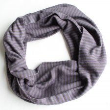 Miły szal-komin paski