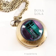 Dona Lola - sekretnik zegarek