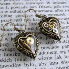 Mechaniczne kolczyki 156