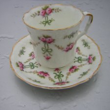 ręcznie malowana  starej daty oryginalna porcelanowa filiżanka ze spodkiem