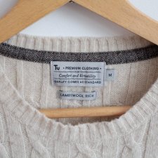 EXCLUSIVE jagnięca wełna sweter
