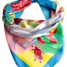 DUŻA CHUSTA W KWIATY