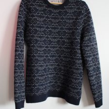 EXCLUSIVE lambswool sweater