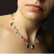 LEKKI Z ZAWIESZKAMI * NASZYJNIK VINTAGE