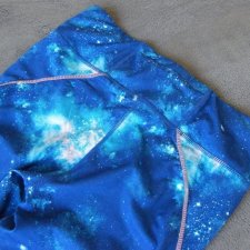 Sportowe krótkie legginsy, rozm. M (40/42)