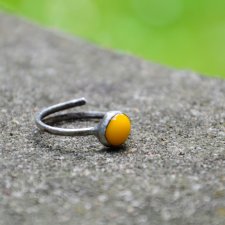Yellow love - pierścionek z topionym szkłem