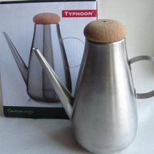 TYPHOON - STAINLESS STEEL OIL CAN - SEASON ING - 500 ML -  DESIGNERSKI JAKOŚCIOWY DZBANEK NA OLIWĘ -  SOSY- DRESSING