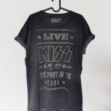 T-shirt KISS 38 M oversize Medicine