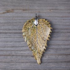 Wisior "Liść pokrzywy II"