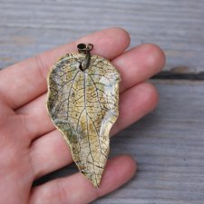 Wisior "Liść pokrzywy IV"