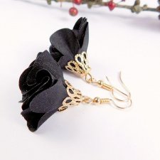 Czarne kwiaty - proste kolczyki