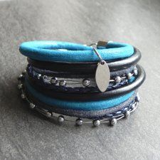 niebiesko-czarna ze sznurem hematytu