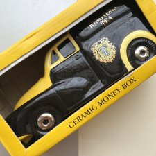 Ringtons Morris Minor Van 19cm. ❀ڿڰۣ❀ Duża efektowna skarbonka