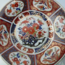 Imari Japan oryginalnie zdobiony talerz porcelanowy