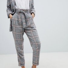 Spodnie z wysoką talią BERSHKA