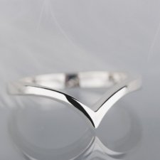 Minimalistyczny pierścionek ze srebra