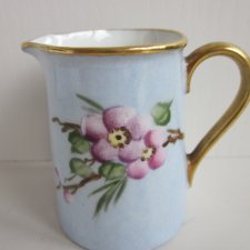 Starej daty ręcznie malowany unikatowy miniaturowy  dzbanuszek mlecznik