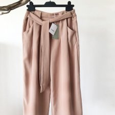z metką: Pull&Bear pudrowe culottes