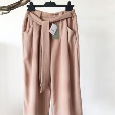 z metką: Pull&Bear pudrowe culottes