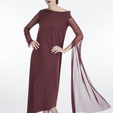 maroon tuelle dressi