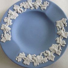 Wedgwood Antique blue jasperware kolekcjonerska porcelana