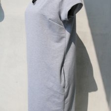 Sportowa  Sukienka kieszenie 40