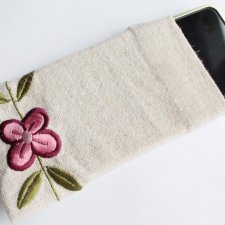 haft etui na telefon smartfon ażur handmade folk