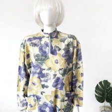 luźny sweter vintage w kwiaty