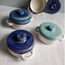 Сztery garnuszki ceramiczne