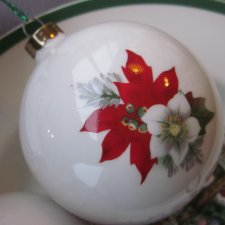 Oryginalna porcelanowa bombka ZAWIESZKA ozdoba świąteczna christmas time