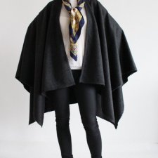 CIEPŁE PONCHO Z WEŁNĄ PONCZO