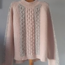 pudrowy róż z wełną większy