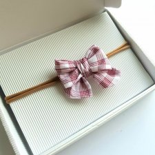 La miu opaska bezuciskowa na głowę kokarda wiązana kratka spinka