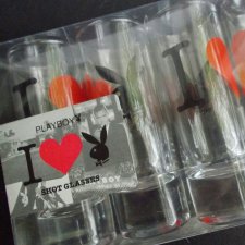 playboy shot  glasses nowy  komplet czterech firmowych gruboszklanychyba kieliszków