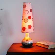 Lampka nocna z ceramicznej butelki Cusenier z lat 30 ubiegłego wieku, stara lampa z butelki