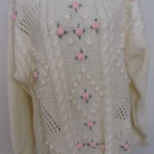 SWETER Z NUTKĄ ROMANTYZMU* ( REZERWACJA)