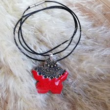 Czerwony naszyjnik KWIAT CERAMICZNY - wisiorek boho kwiat ⌀3 cm - biżuteria prezent dla kobiety - GAIA-CERAMIKA POLSKA -gaia ceramika