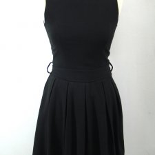 czarna sukienka S
